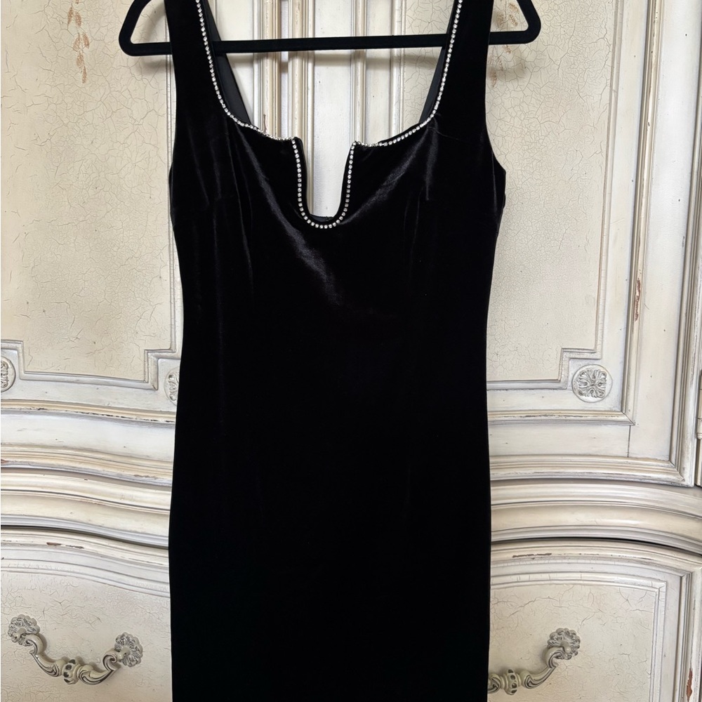 Cupshe JoJo Crystal Embellished Black Velour Mini Dress